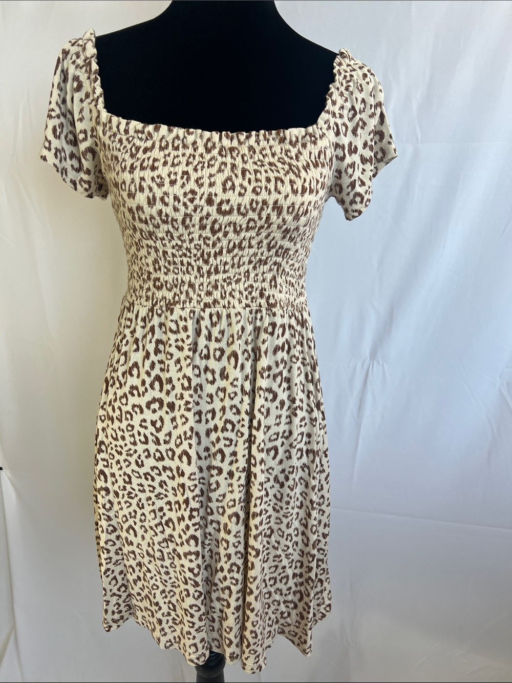 Gap smocked cheetah print dress